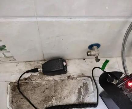浑江屋顶漏水维修公司分享下卫生间漏水的危害及解决方法